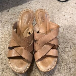 Born Women's Tan Leather wedge Sandals
